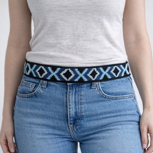 White House Black Market Accessories - WHITE HOUSE BLACK MARKET Blue Black Green Glass Beaded Tie Belt M/L